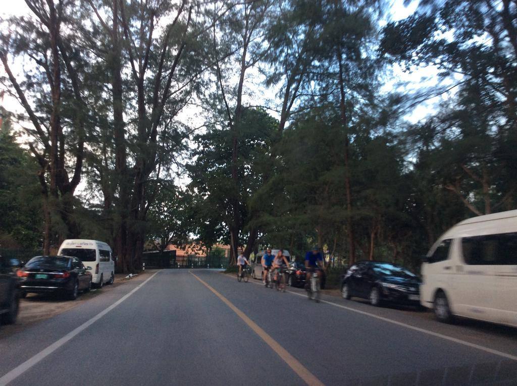 Hubb Hostel Phuket Airport Nai Yang Bagian luar foto
