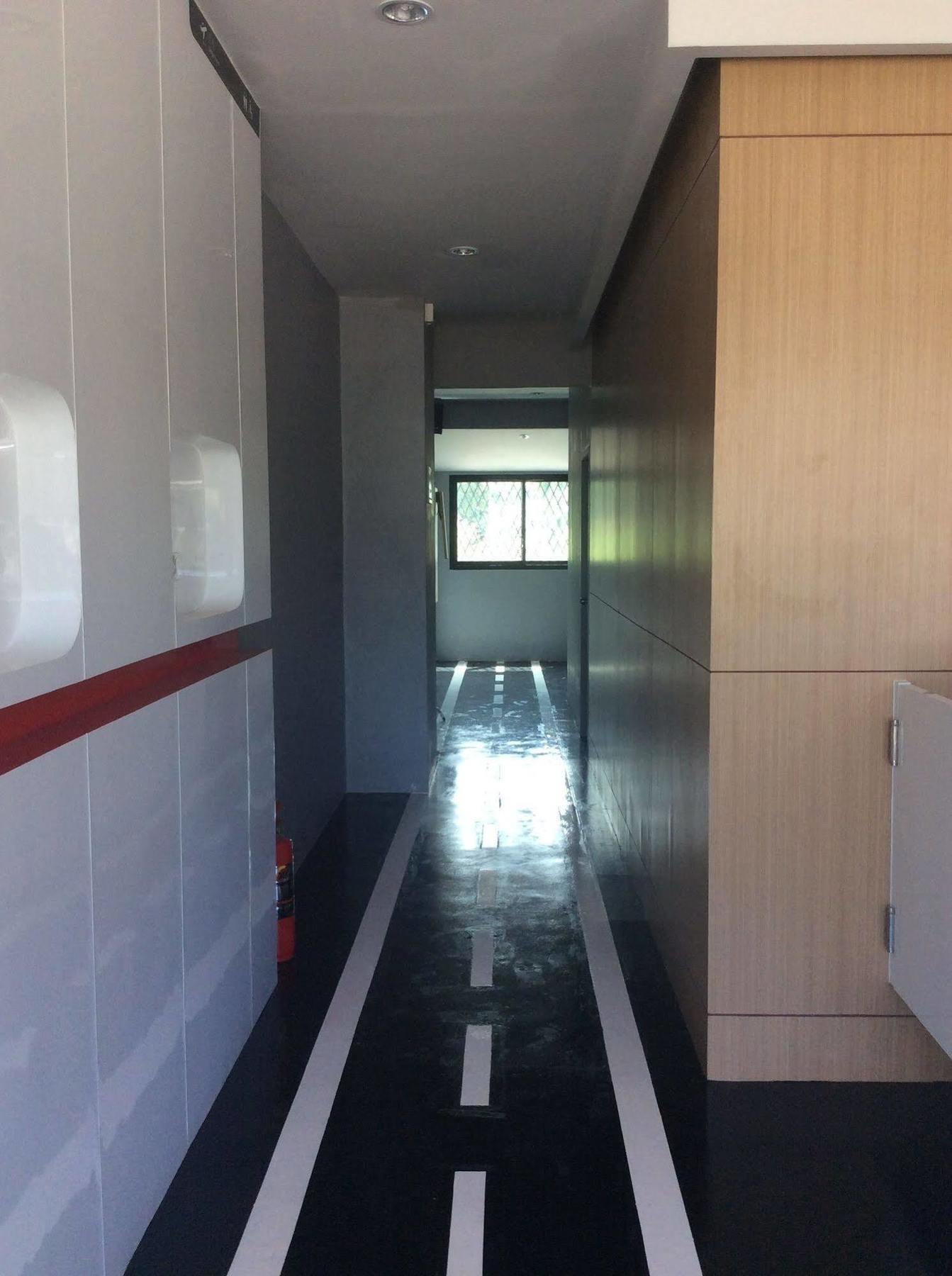 Hubb Hostel Phuket Airport Nai Yang Bagian luar foto