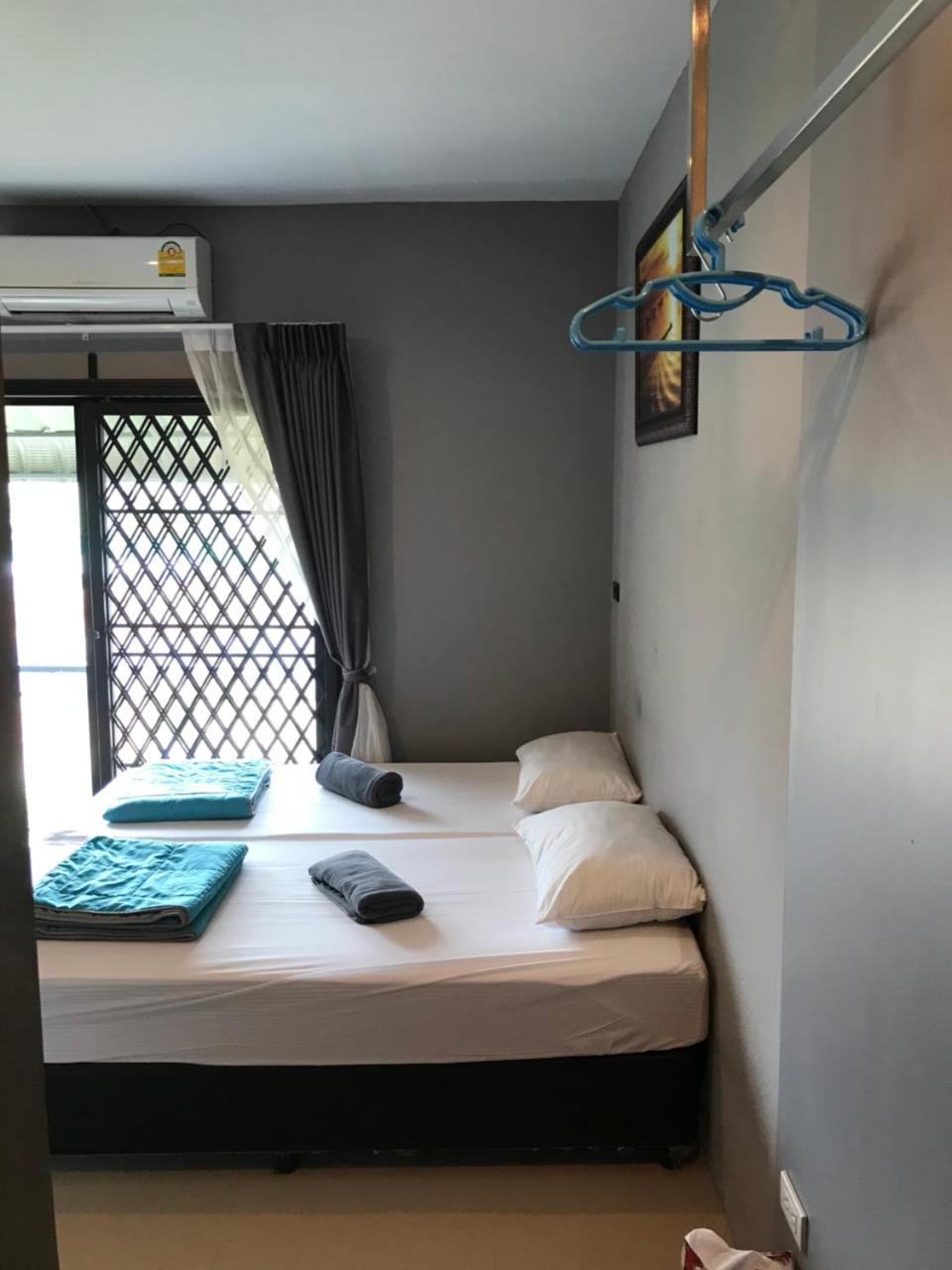 Hubb Hostel Phuket Airport Nai Yang Bagian luar foto