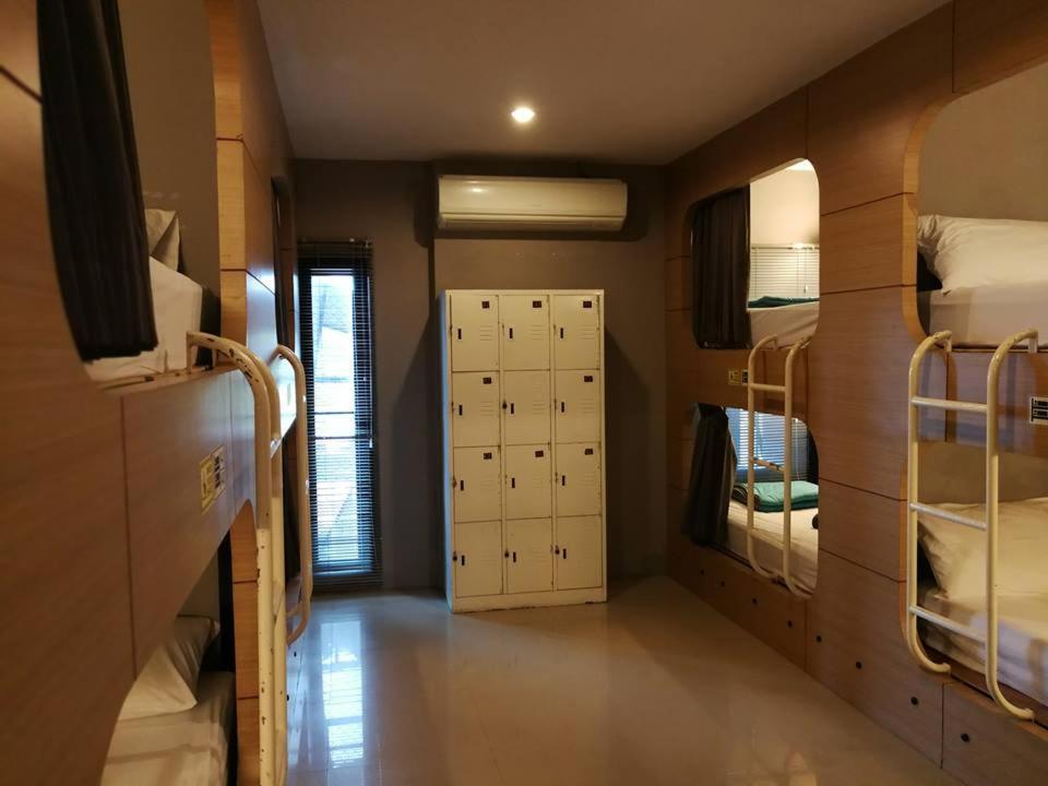 Hubb Hostel Phuket Airport Nai Yang Bagian luar foto