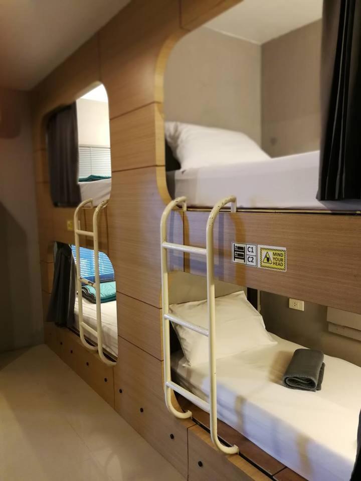 Hubb Hostel Phuket Airport Nai Yang Bagian luar foto