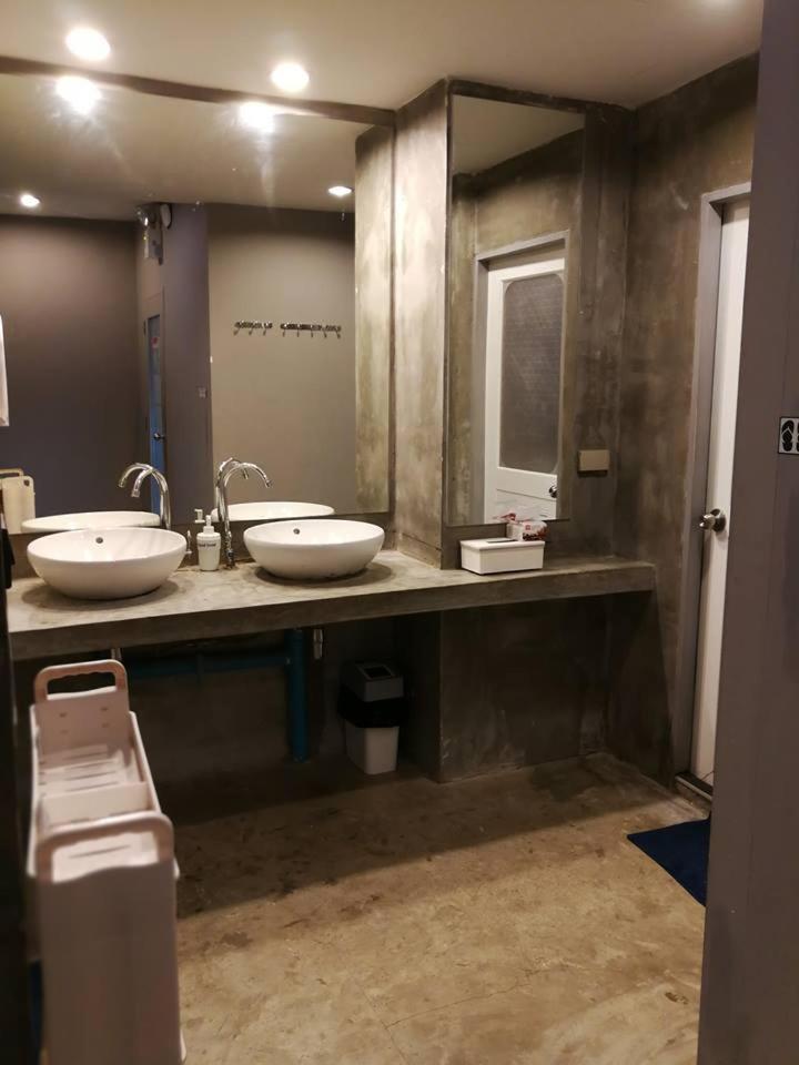 Hubb Hostel Phuket Airport Nai Yang Bagian luar foto